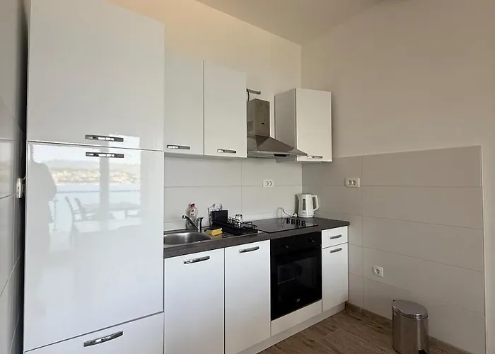 Seaesta Holidays Andrea Okrug Gornji